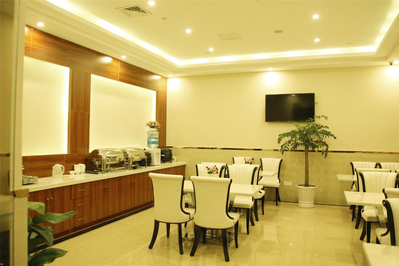Greentree Inn Liaoning Dalian Development Zone Jinma Road Pedestrian Street Express Hotel Exterior photo
